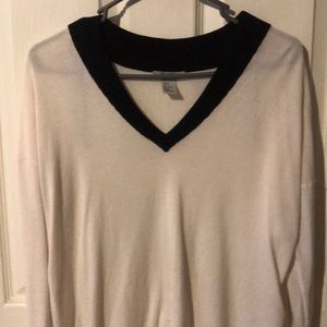 H&M Sweater